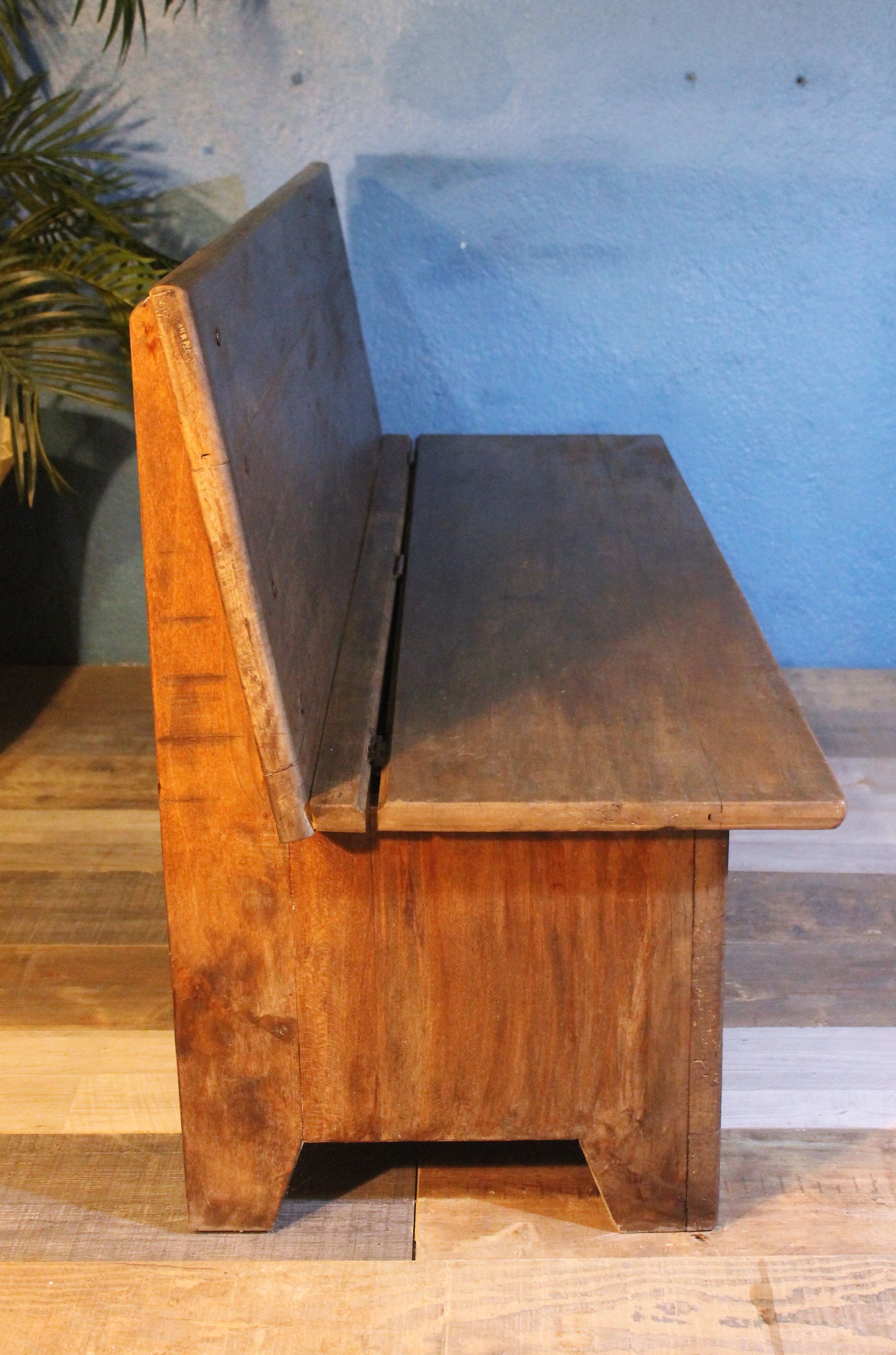 Basque bench early 20th century