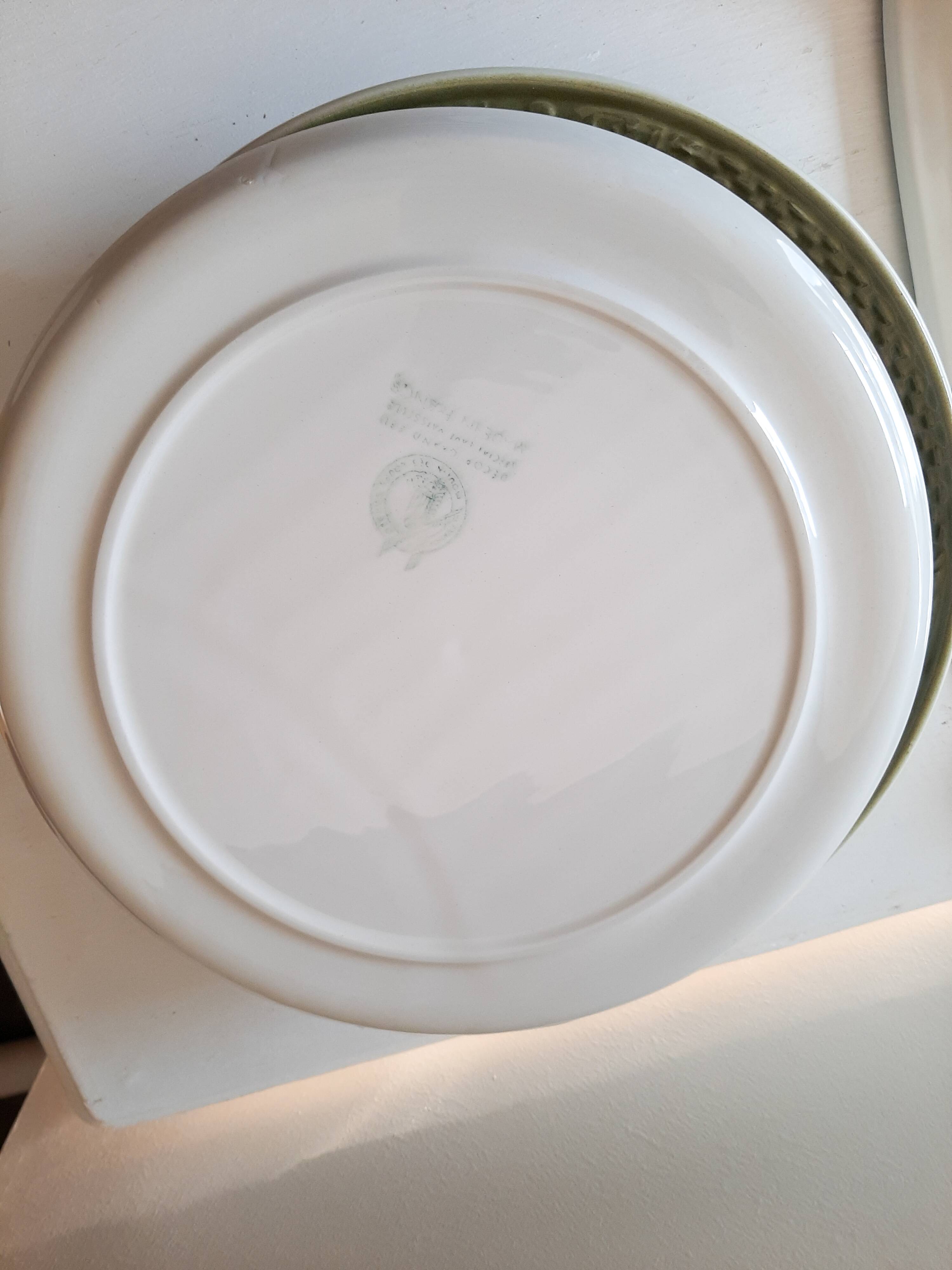 Asparagus service in green earthenware Moulin des Loups Orchies