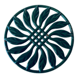 Enamelled cast iron trivets