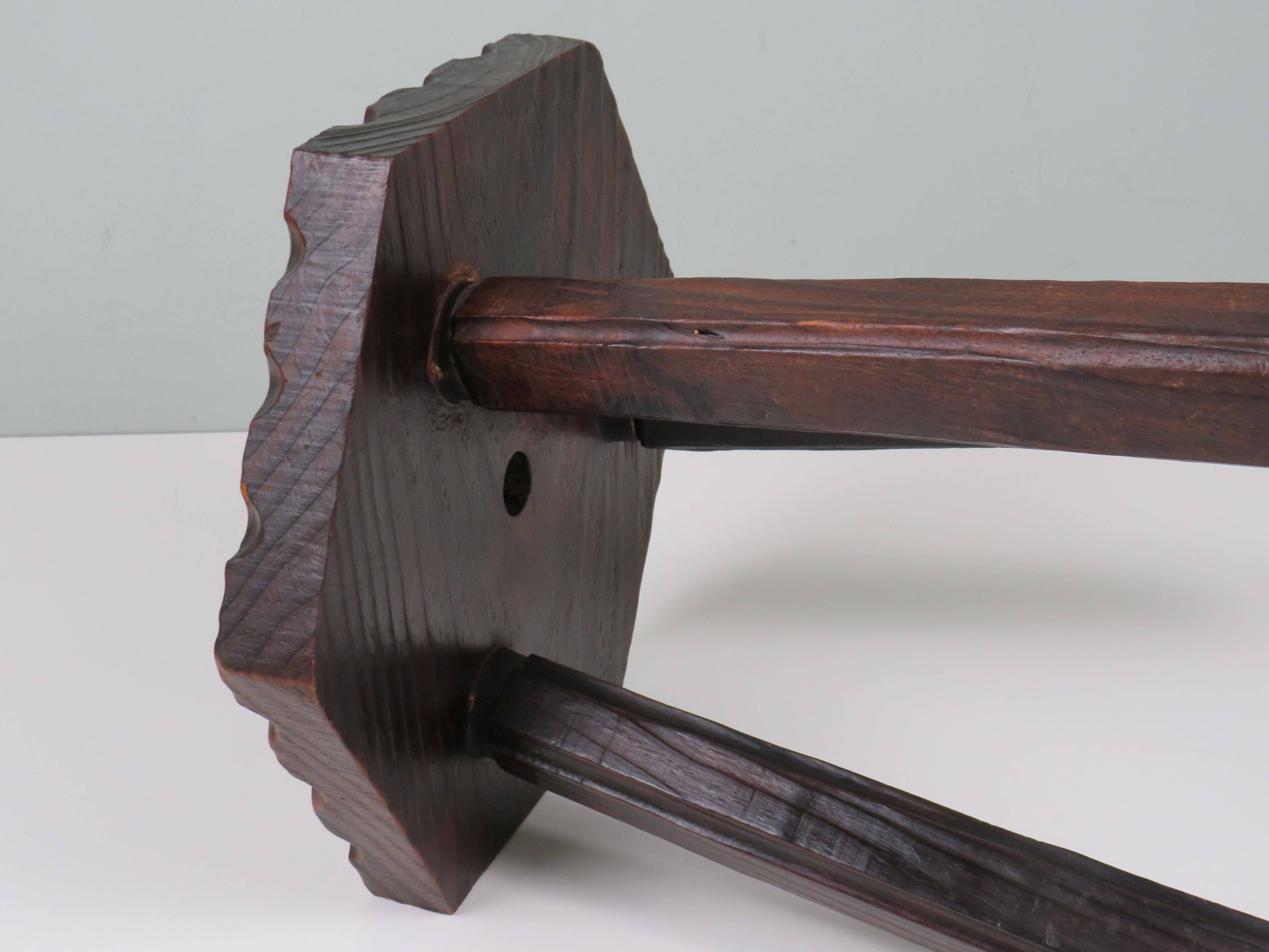 Rustic Spanish stool in solid wood – Handcrafted – 20th century