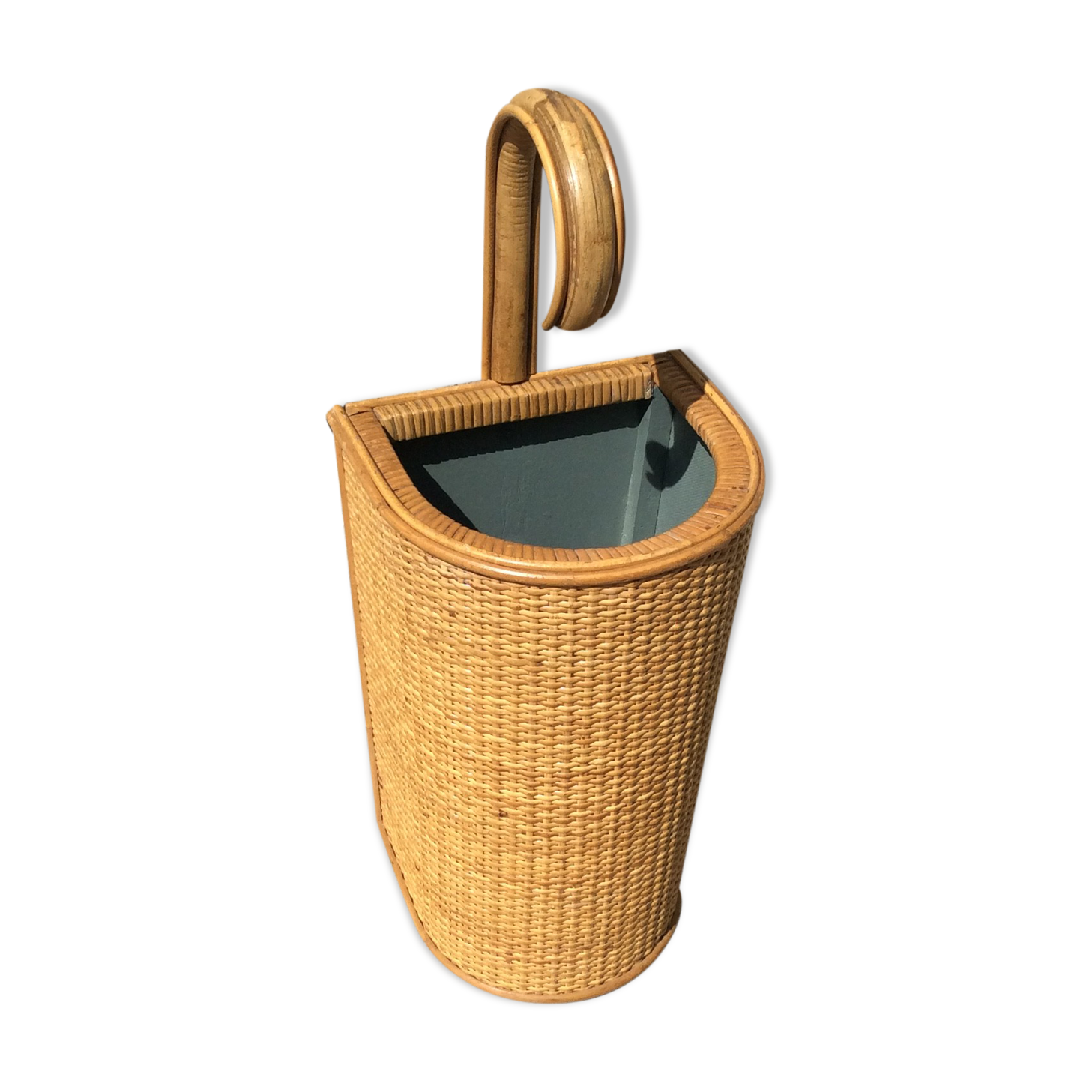 Rattan umbrella holder