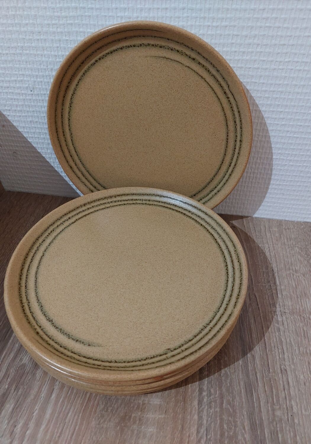 Stoneware plates