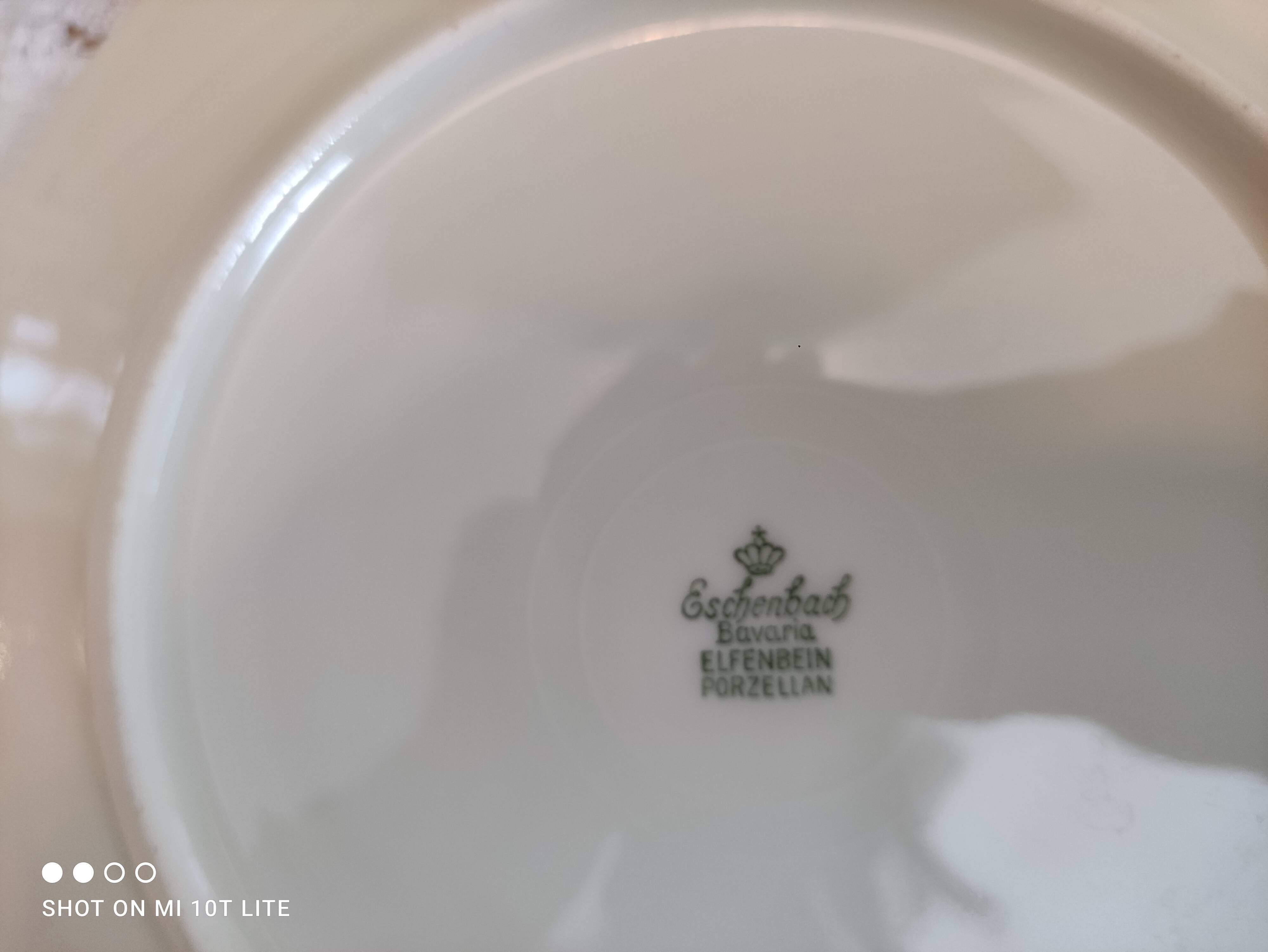 Dessert service 11 pieces in beige Bavaria porcelain with small orange flowers