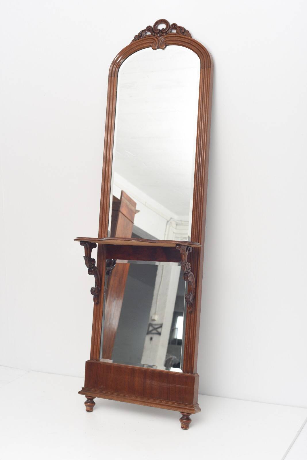 Art Nouveau floor mirror, early 20th century