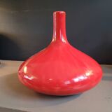 Slip-dyed single-flower vase