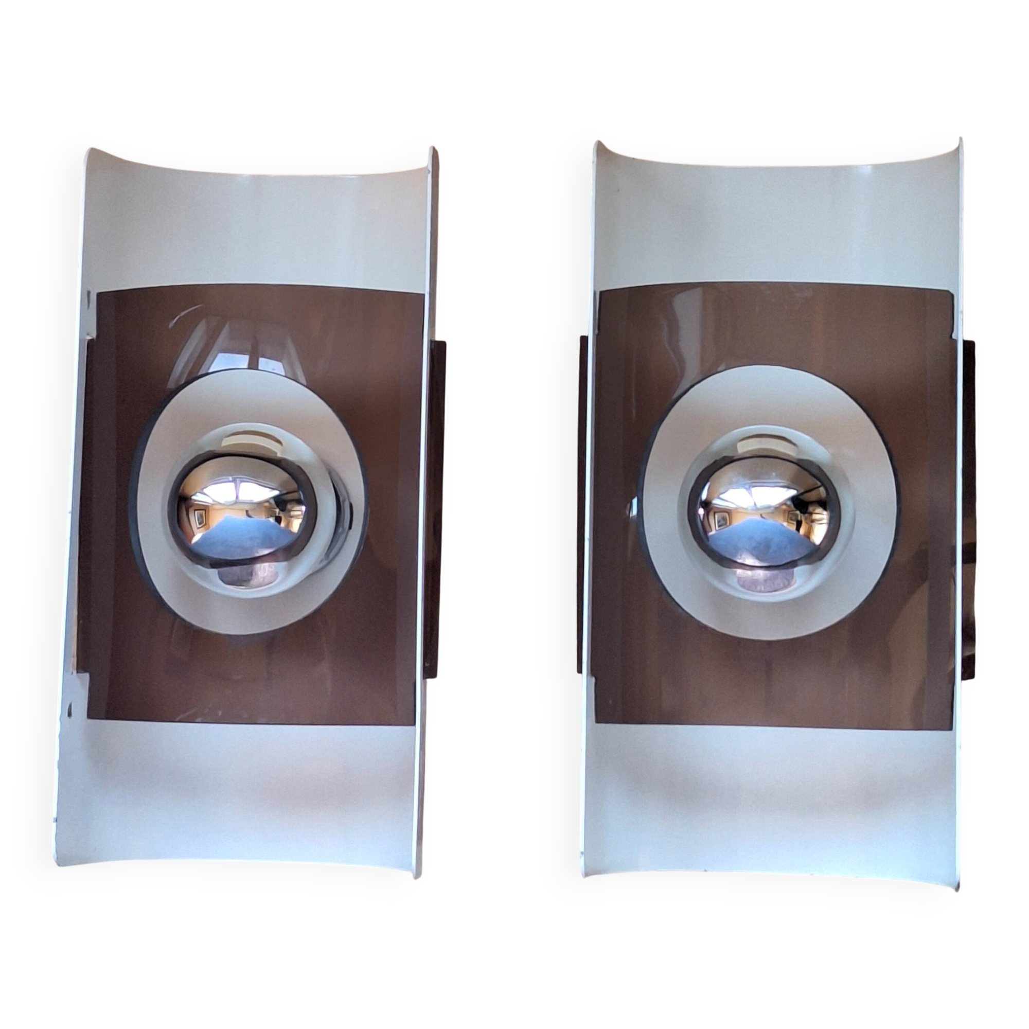 2 SPACE AGE wall lamp Futuristic design 1970 Reggiani Italy