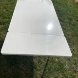 Formica table with 4 chairs