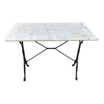 Table bistrot pieds fonte et plateau en marbre