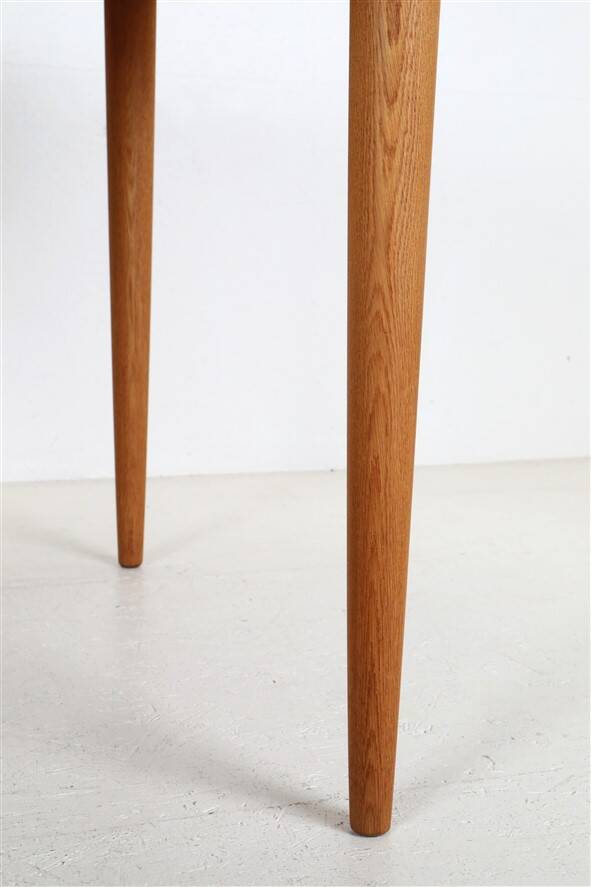 Table à manger ronde restaurée par Villy Schou Andersen / chêne / design danois moderne des années 1960 / 1970