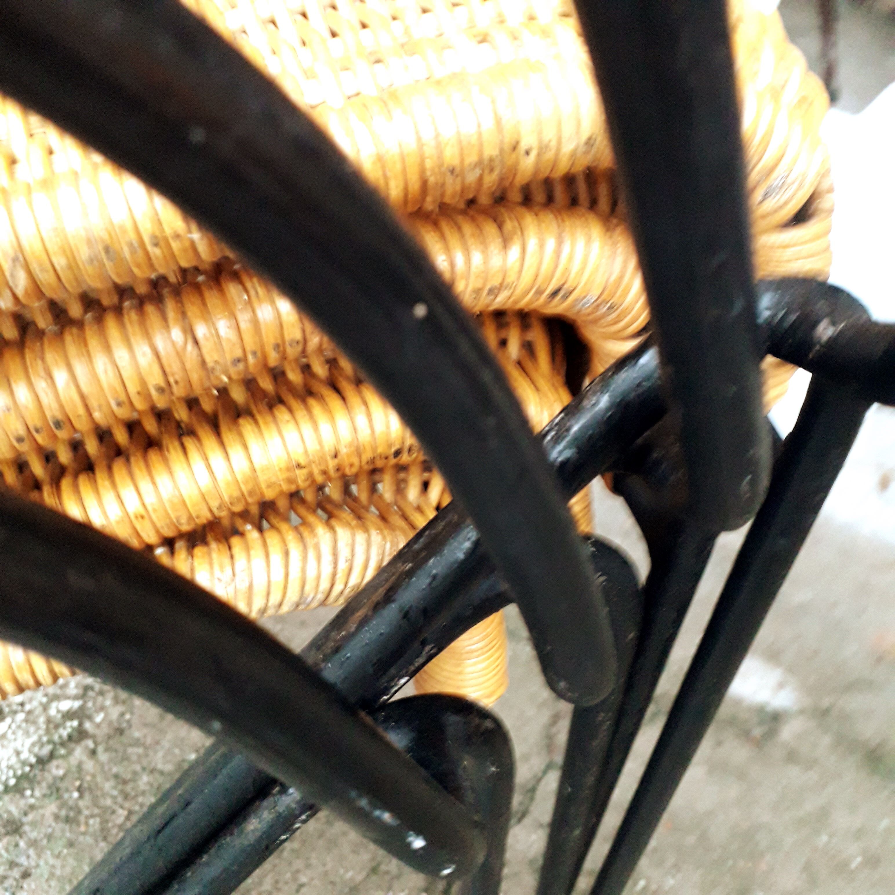 4 armrests wrought iron rattan
