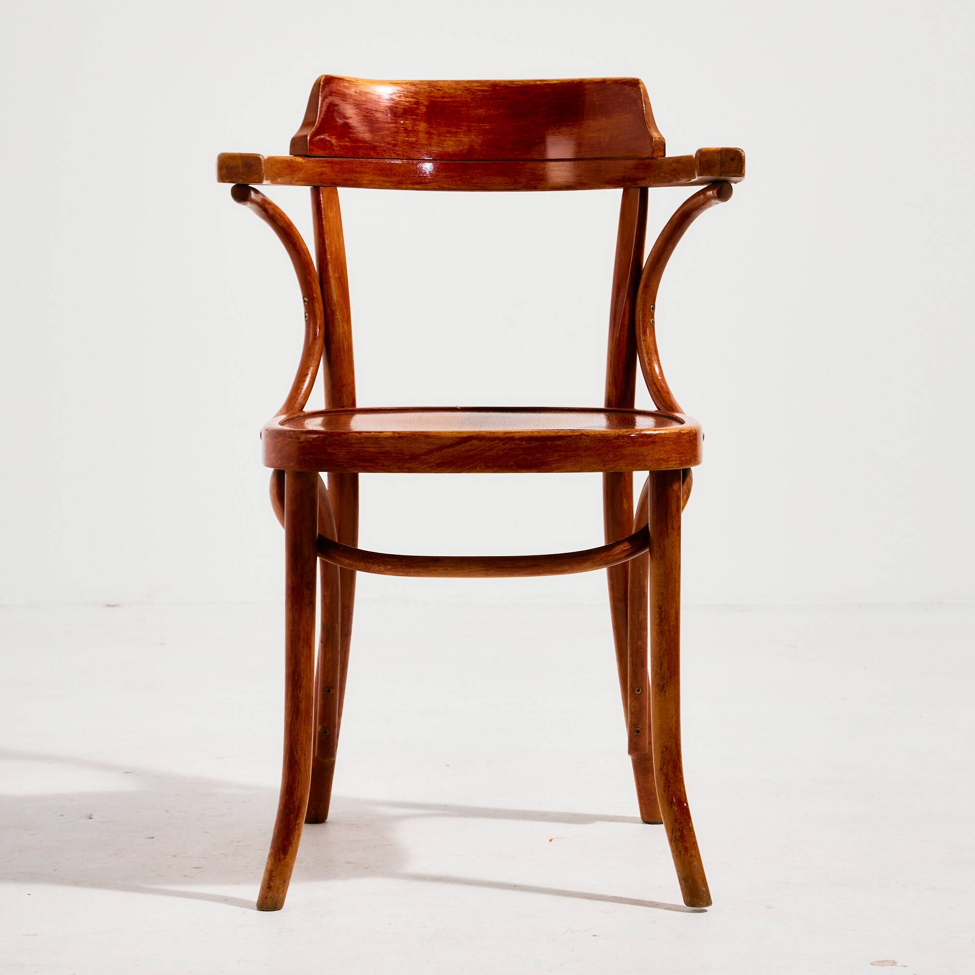 MK11207 Fauteuil en hêtre