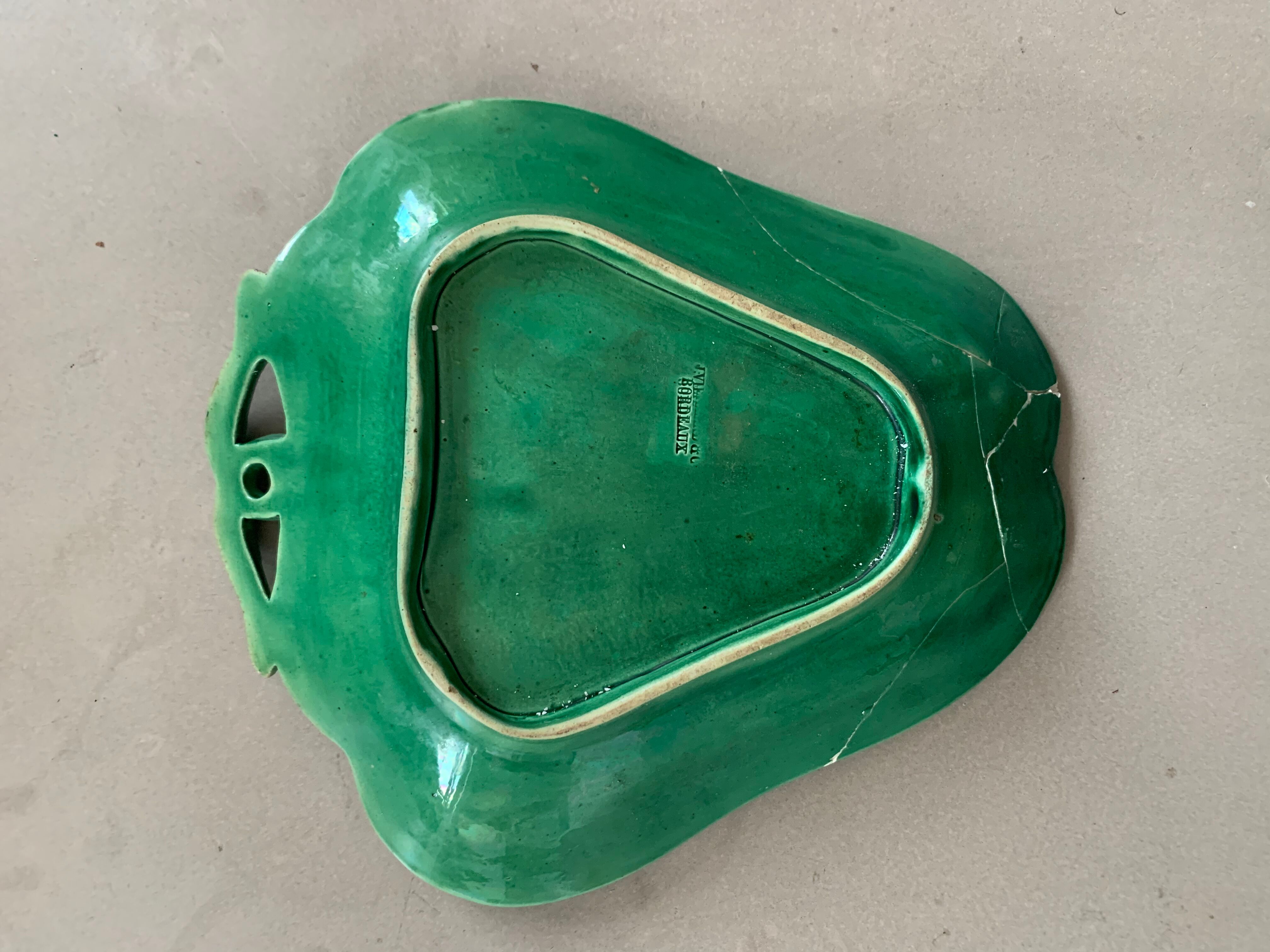 Earthenware dish J.Vieillard Bordeaux