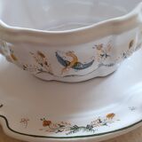 Moustiers earthenware table set