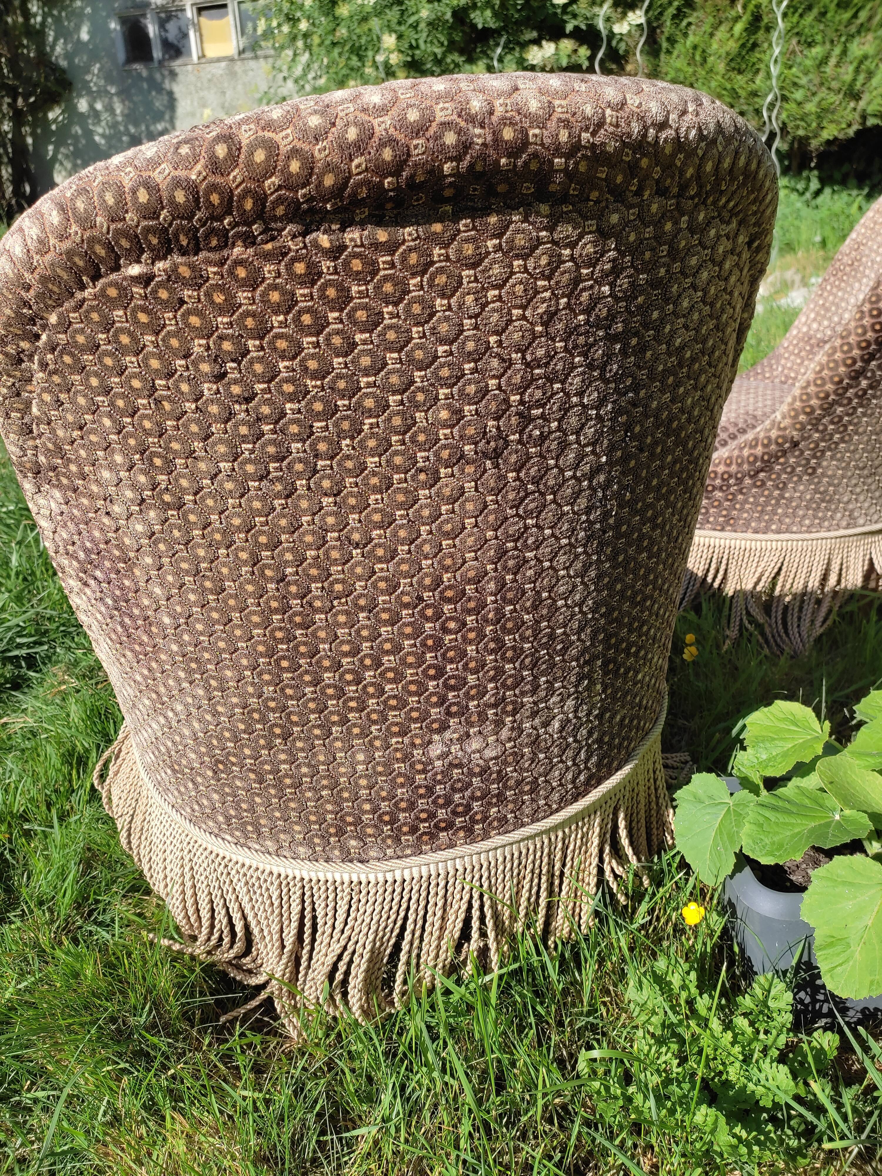 Paire de fauteuils crapaud