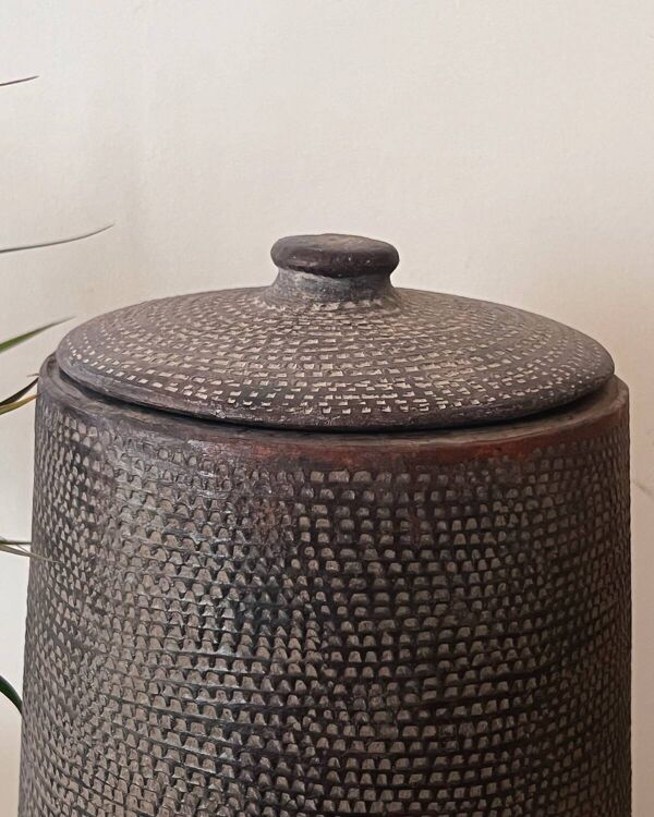 Grand pot en terre cuite (Burkina Faso)