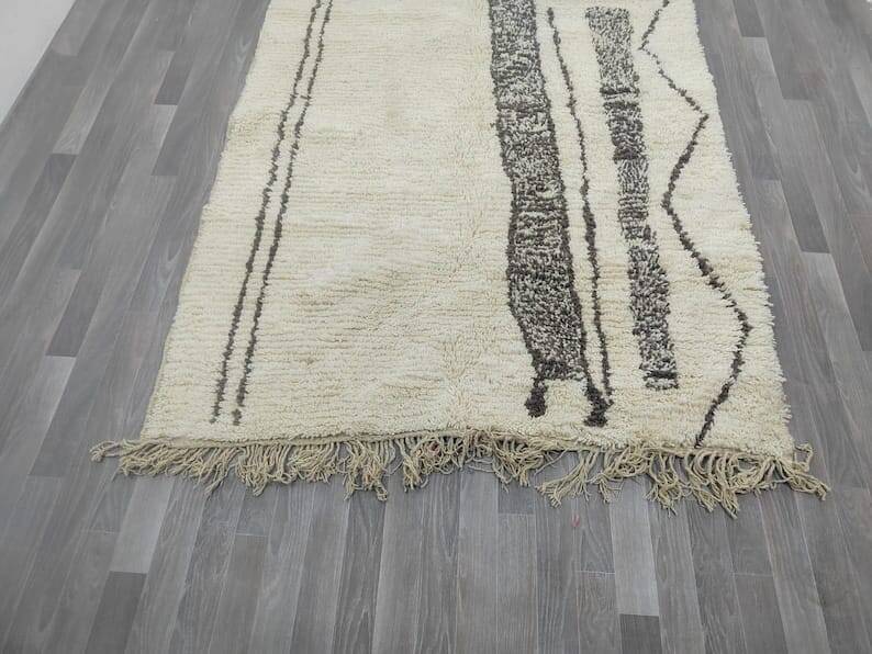 Traditional handmade natural wool Berber rug 2/3 m
