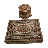 Lot of 2 oriental boxes in marquetry.