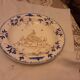 Assiette faience deswarce peint main decor moustier