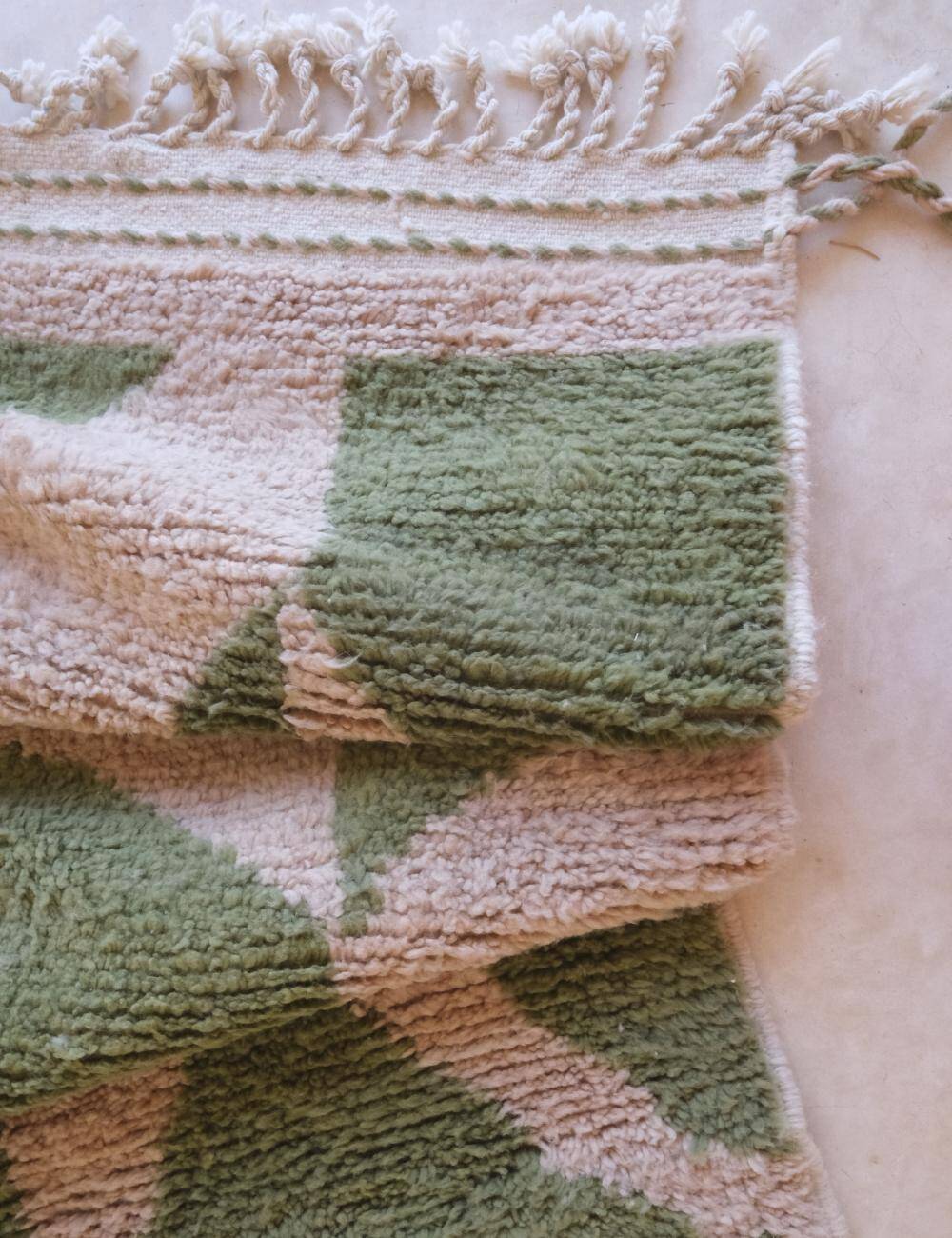 Contemporary Moroccan Rug - 303 x 251 cm