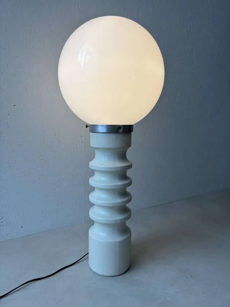 Impressive space age table lamp from the 70s – Steuler Cari Zalloni