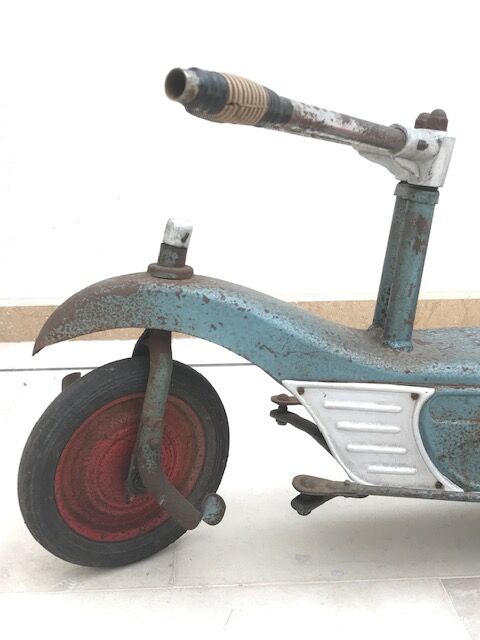 Children's cyclorowing tricycle 1950s