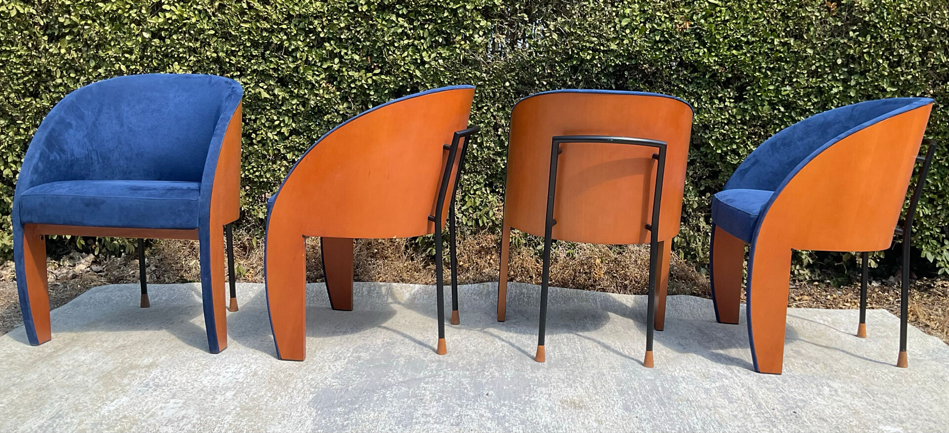 Set of 4 Postmodern Ligne Roset armchairs from the 1980s.