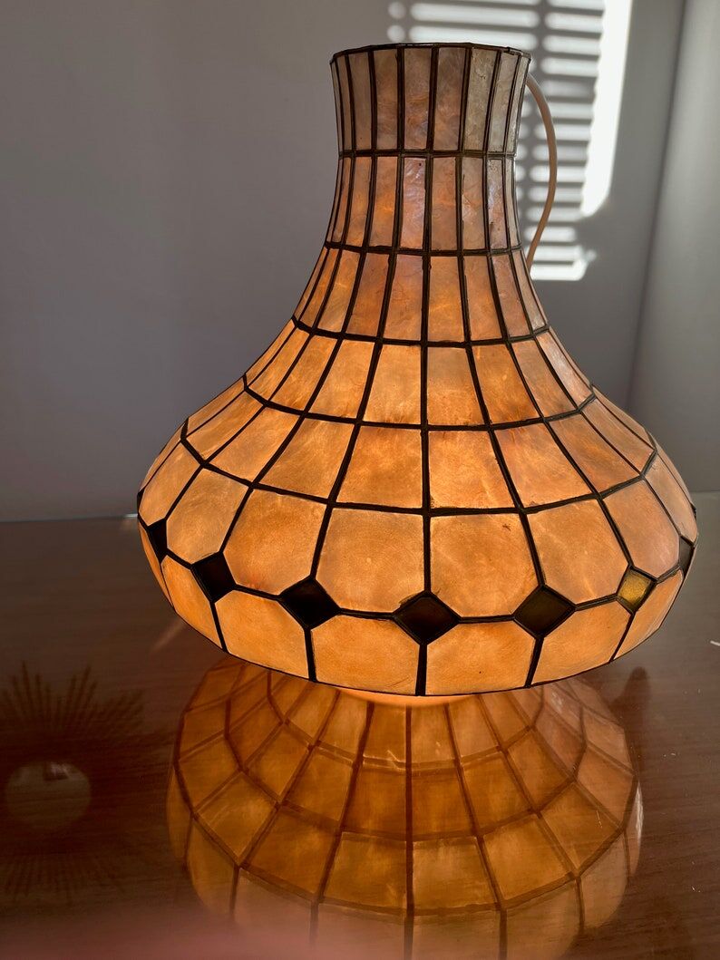 Mother-of-pearl suspension in the shape of a drop of water 70s