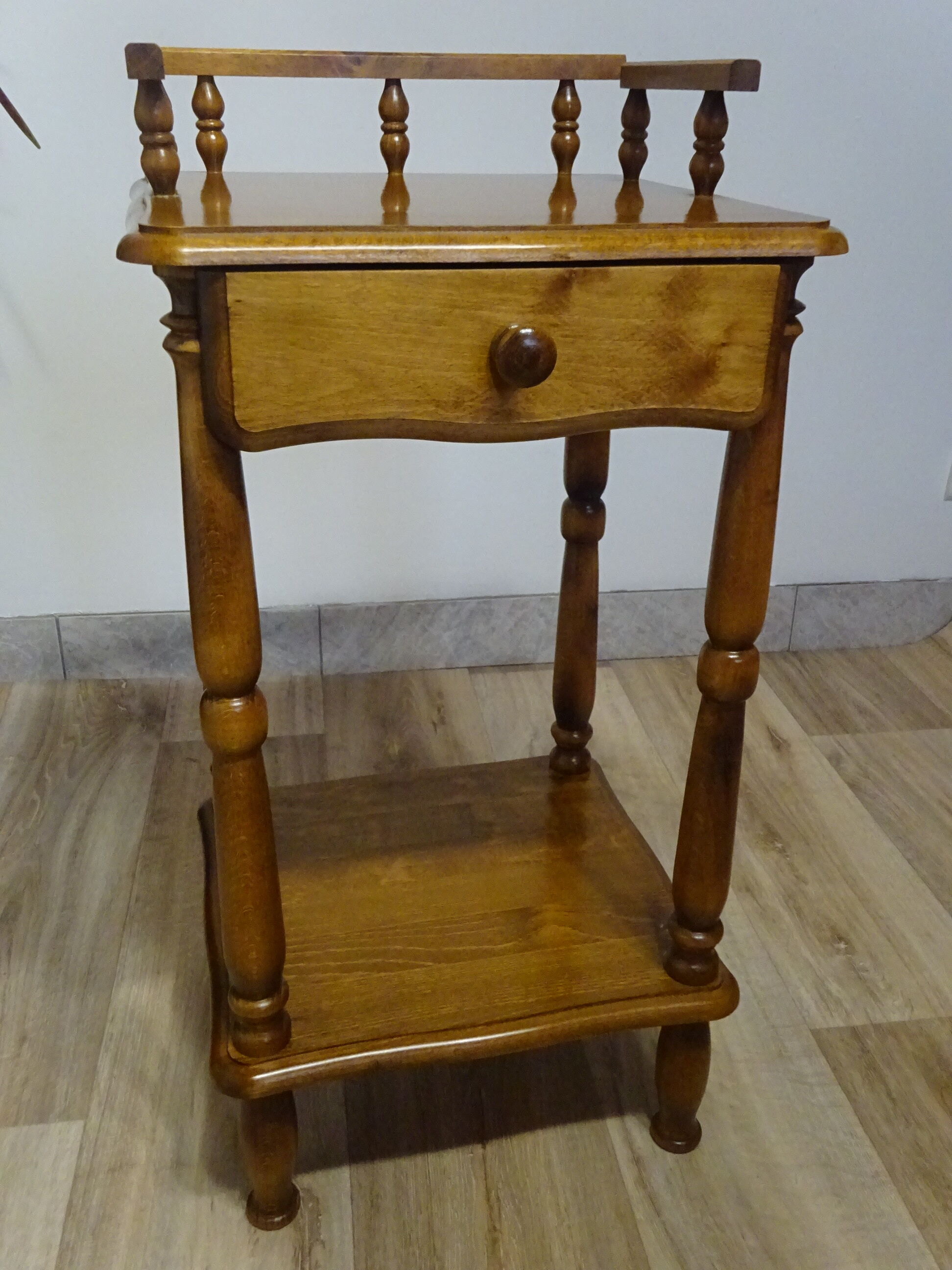 Wooden side furniture