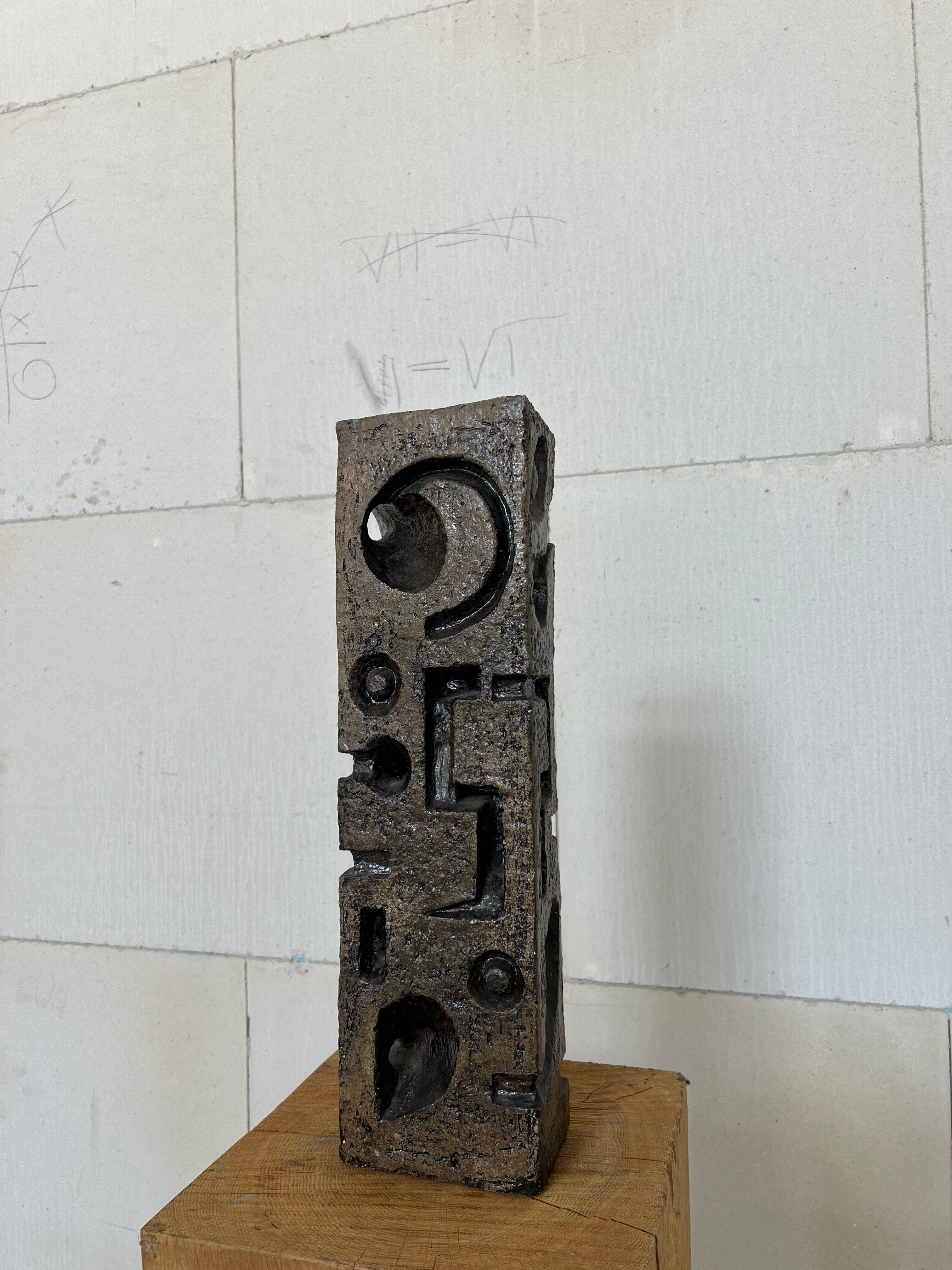 Large Brutalist Ceramic Sculpture – Abstract Totem Form, c. 1960s–70s