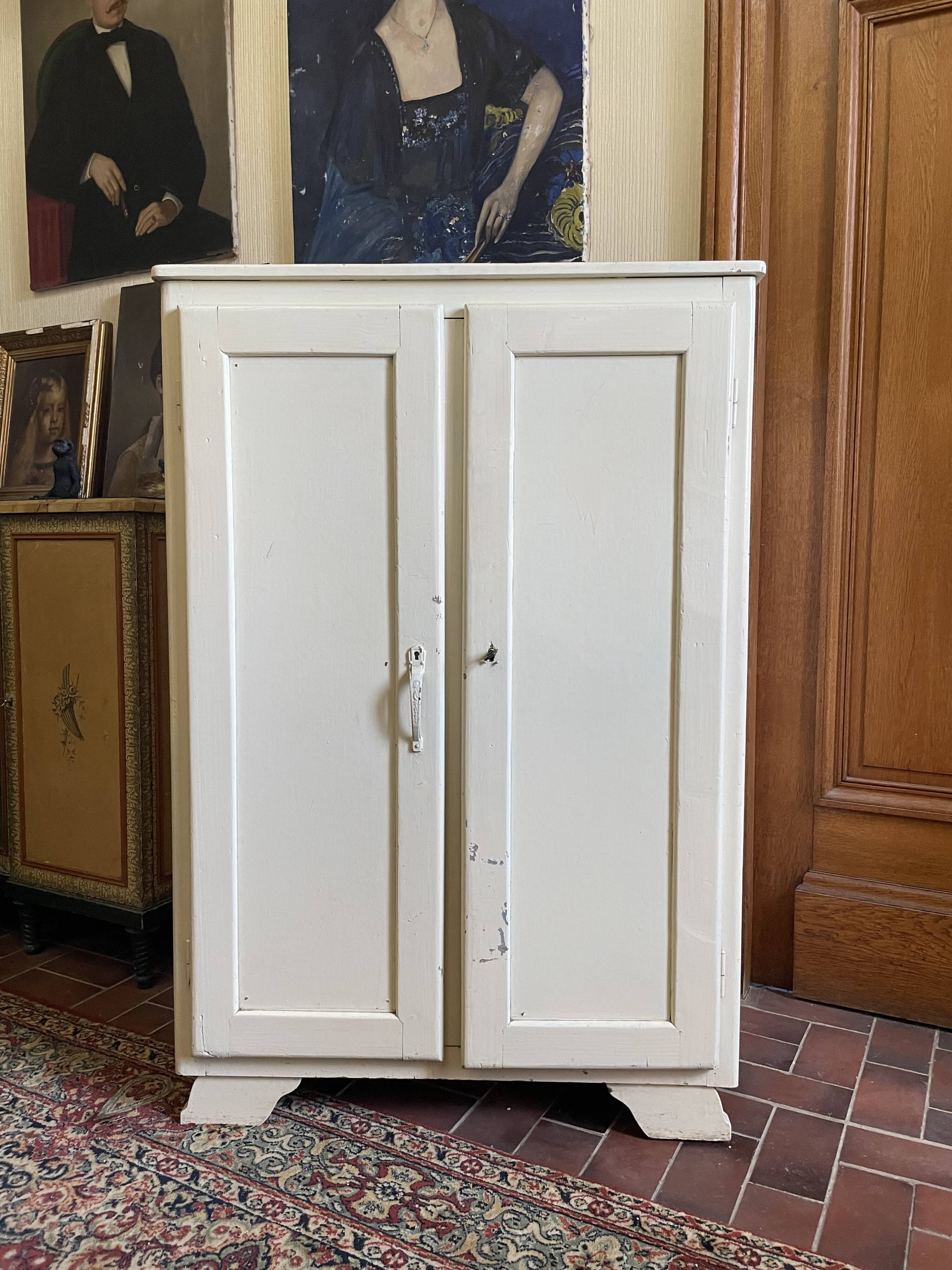 High Parisian buffet