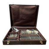 Silver metal cutlery set