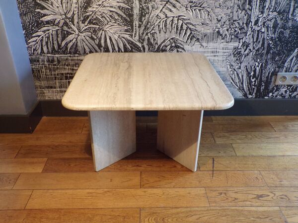 Table basse carrée en travertin 70x70cm