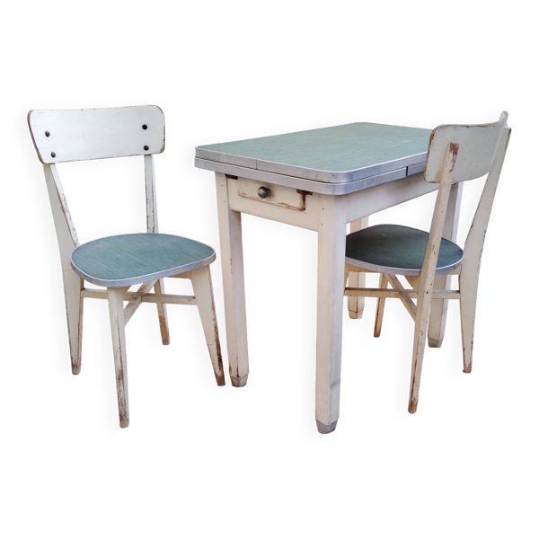 Petite table+2 chaises mado assorties