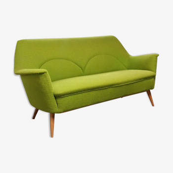 Sofa years 50, 60 lime green