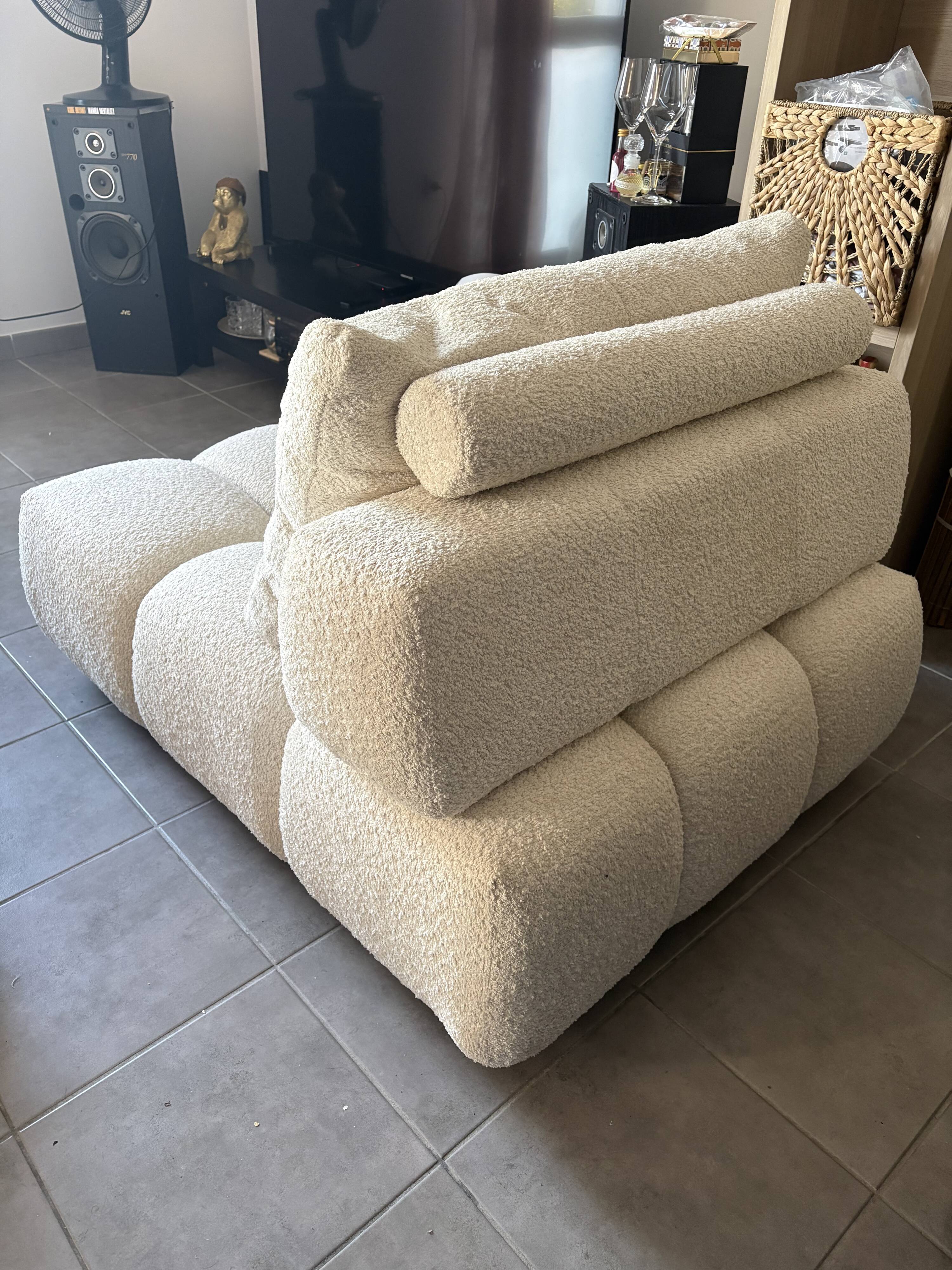 Pebble Sofa and Armchair from MAISON XXL