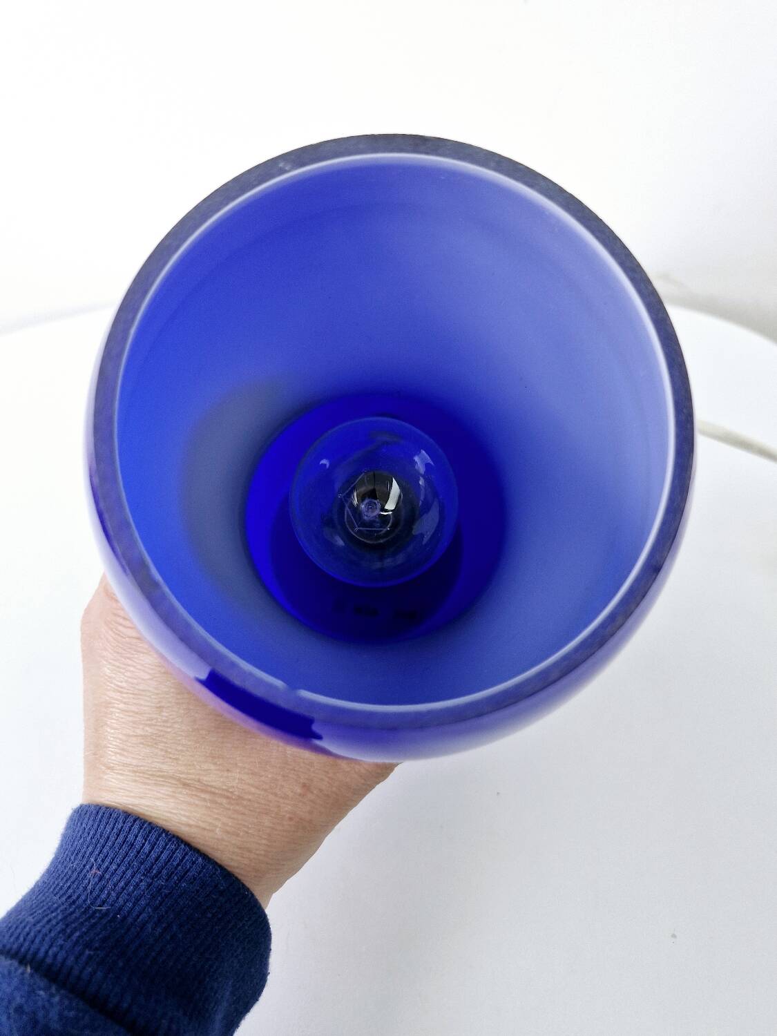 Lampe de table vintage 90's ikea design kvintant verre bleu