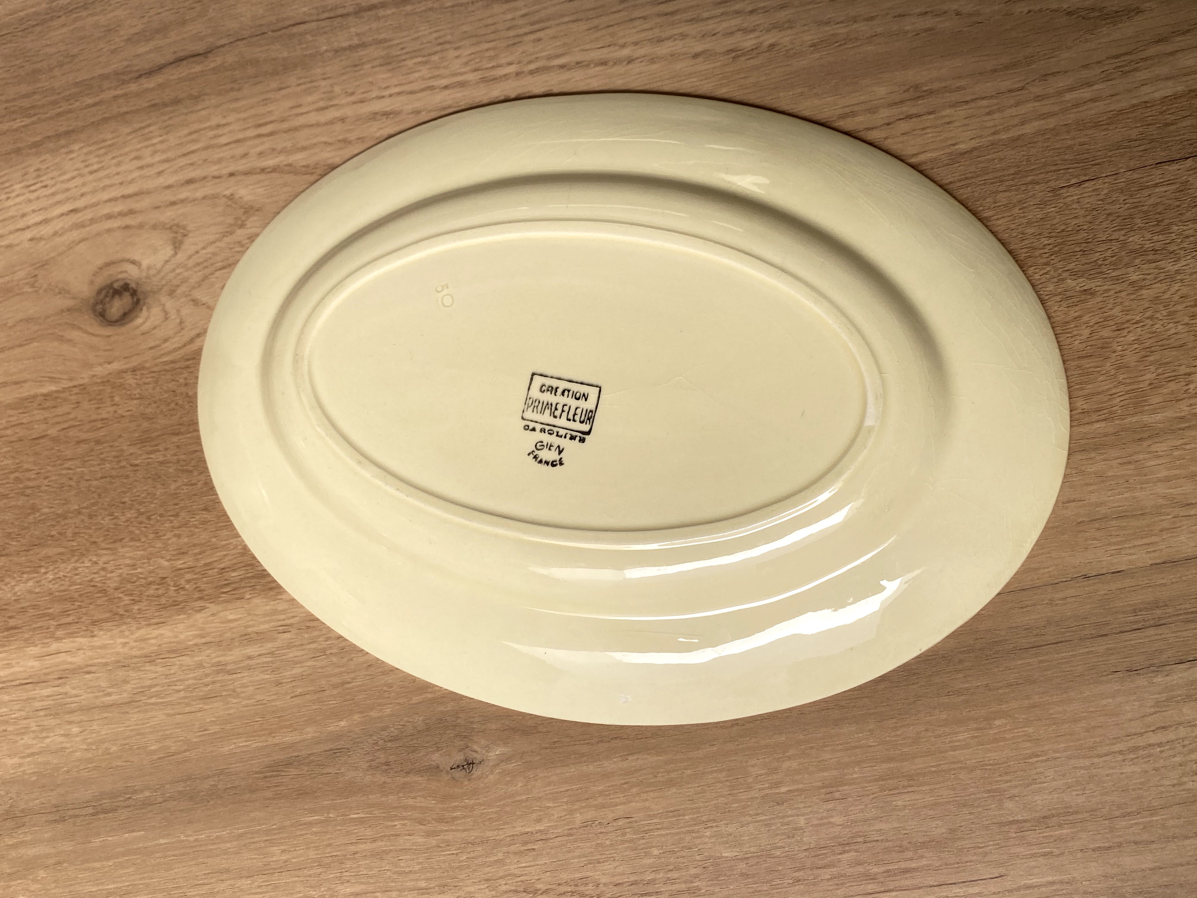 Gien model Caroline oval plate