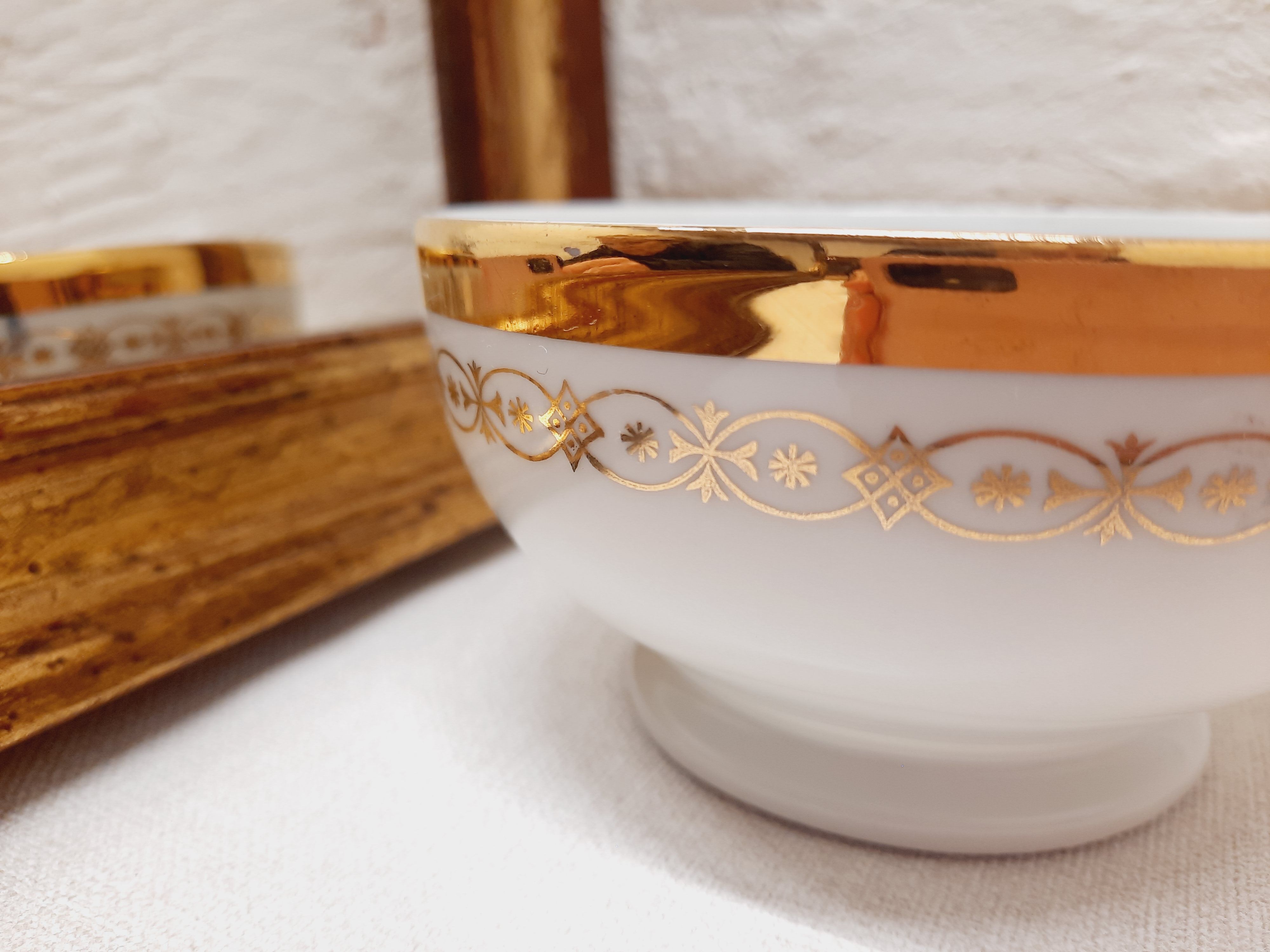 Set 4 bols porcelaine blanc et or