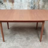 Scandinavian table extansible