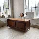 Drapery oak counter 1900