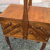 Vintage sewing bakset