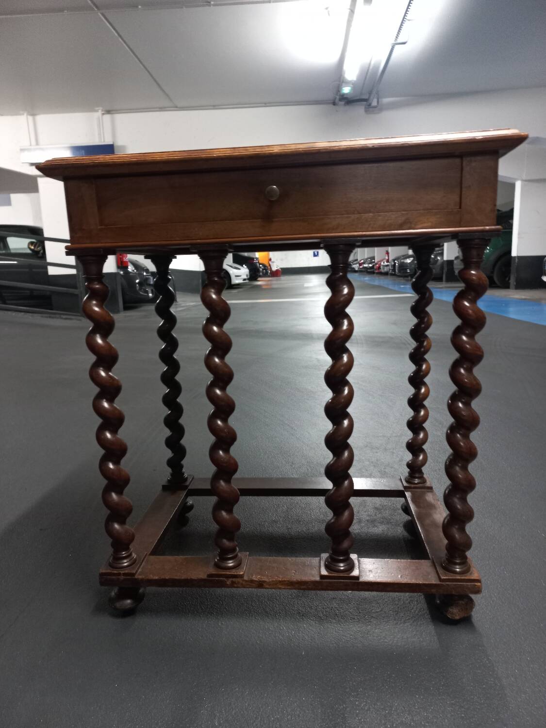 Louis XIII Table