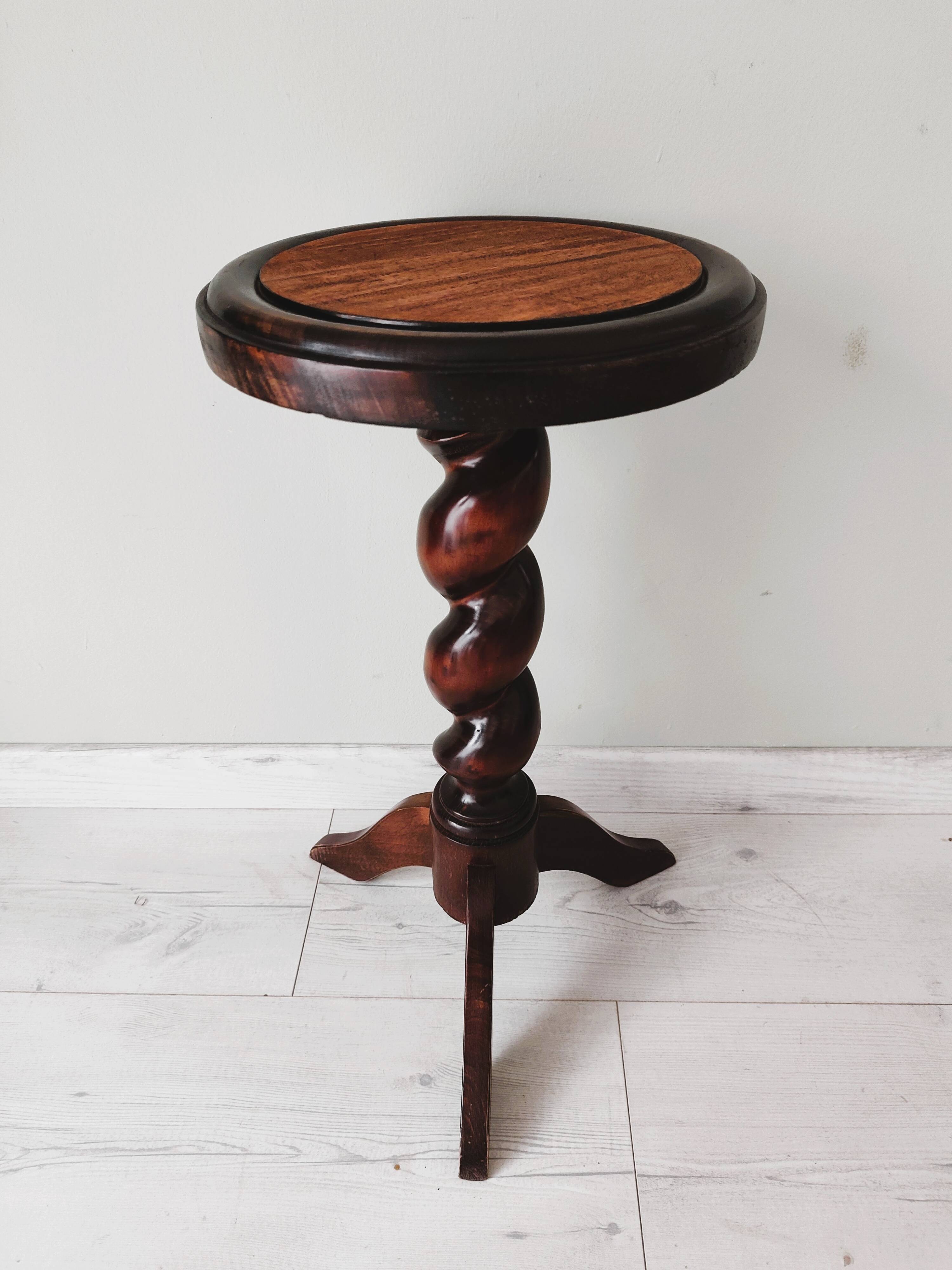Antique turned leg side table