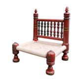 Chaise basse traditionnelle ancienne indien