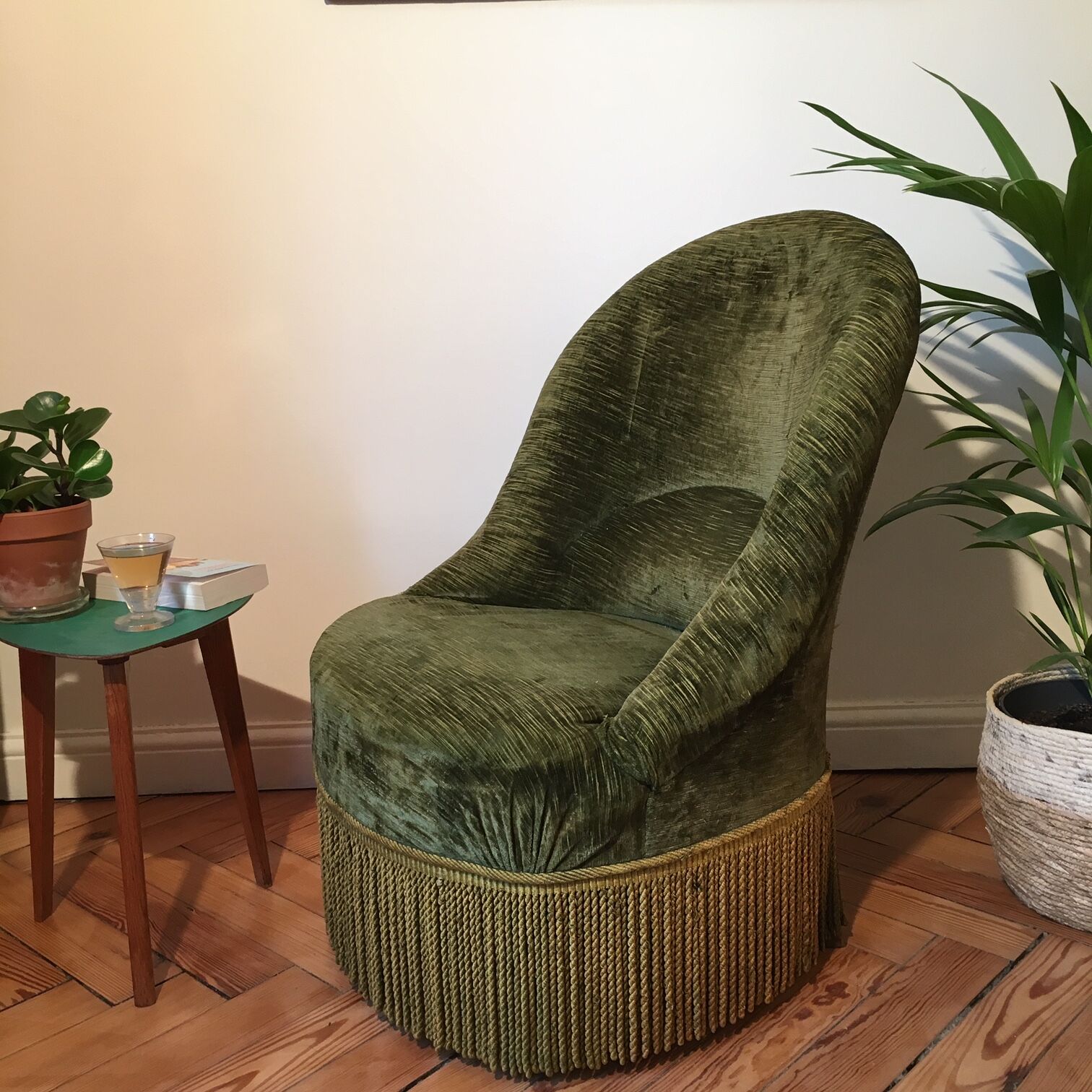 Olive green velvet toad armchair
