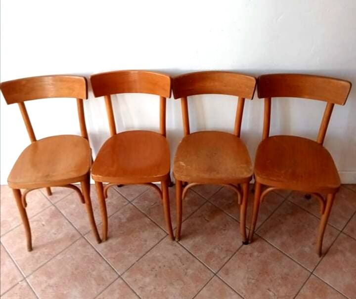 Set of 4 Thonet chairs