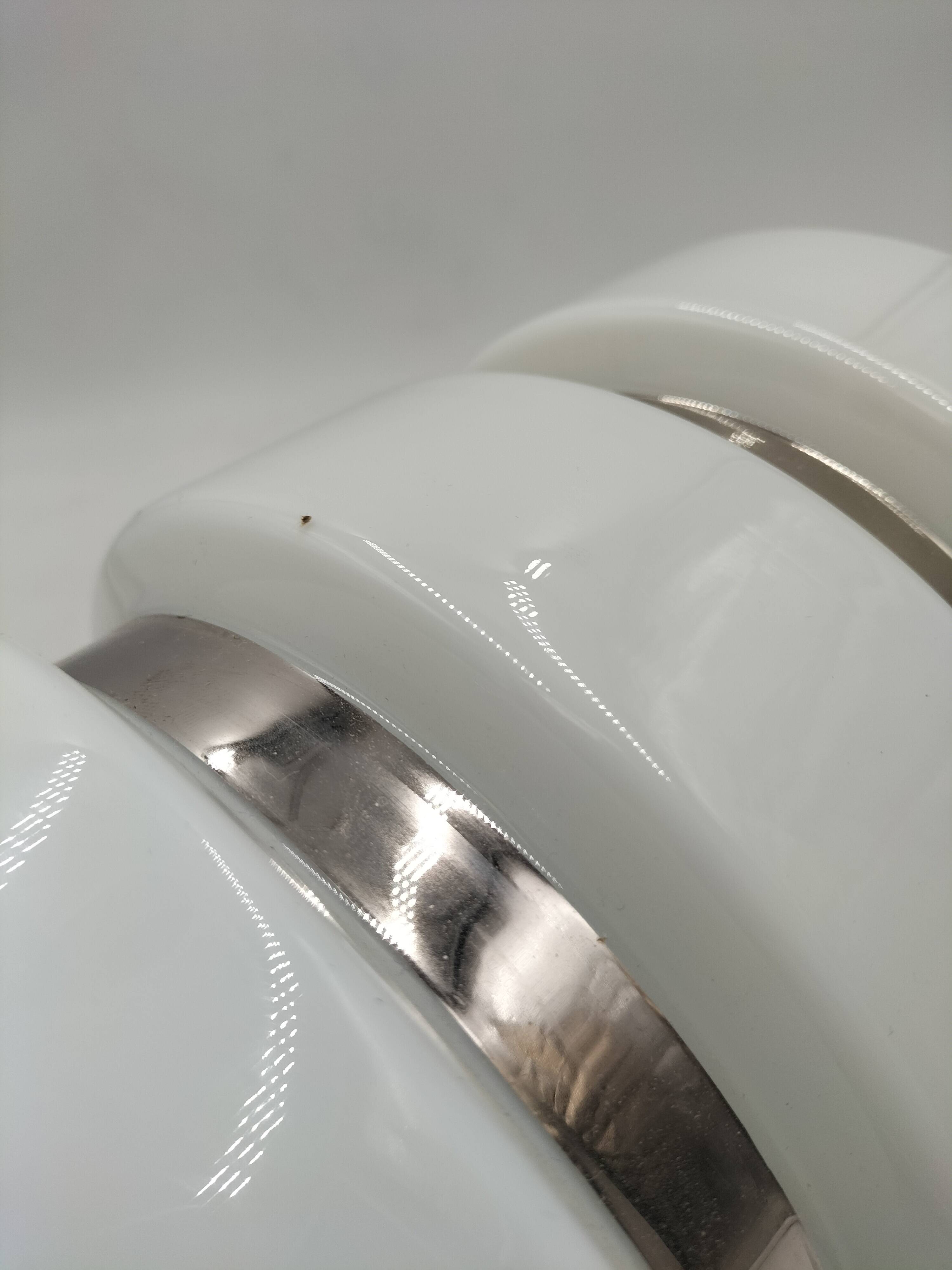 Vintage opaline suspension