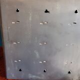 Medicine cabinet in waxed steel