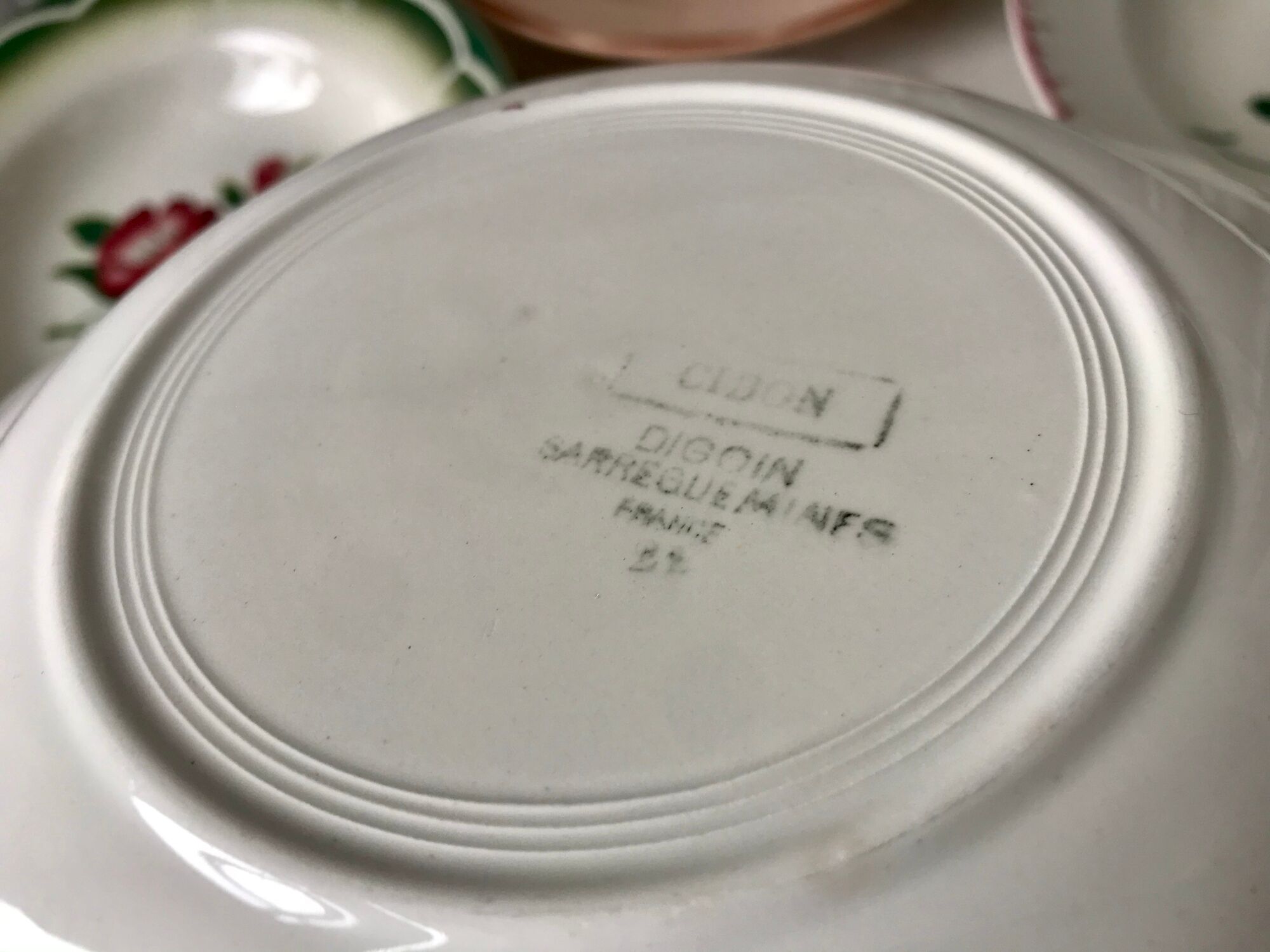 Set of 6 mismatched hollow plates Digoin Sarreguemines years 30-40