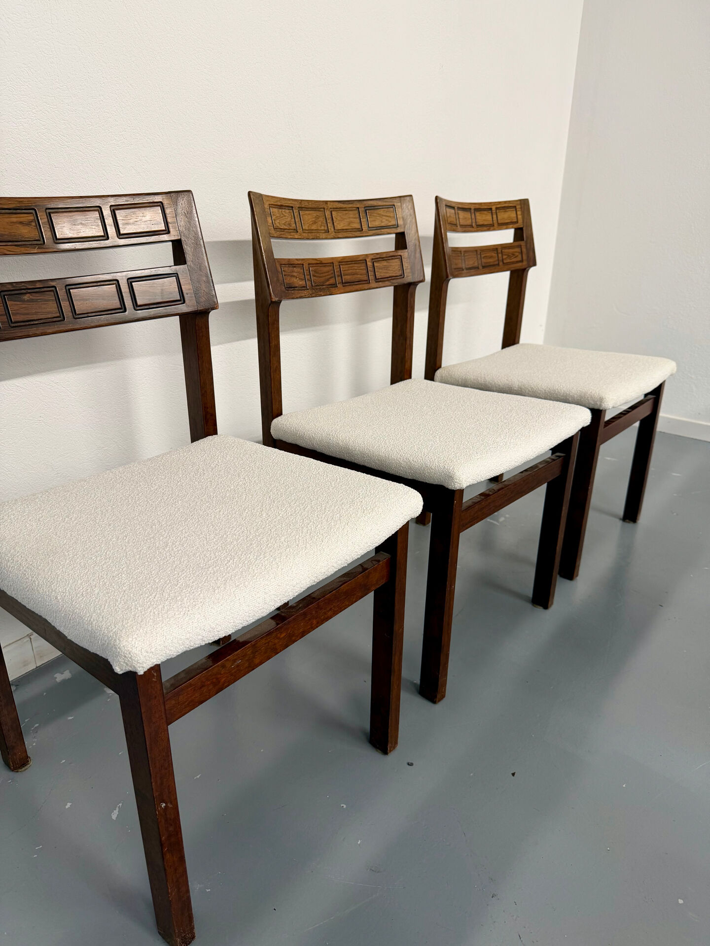 Lot de 6 chaises palissandre forme géométriques design italien 1960